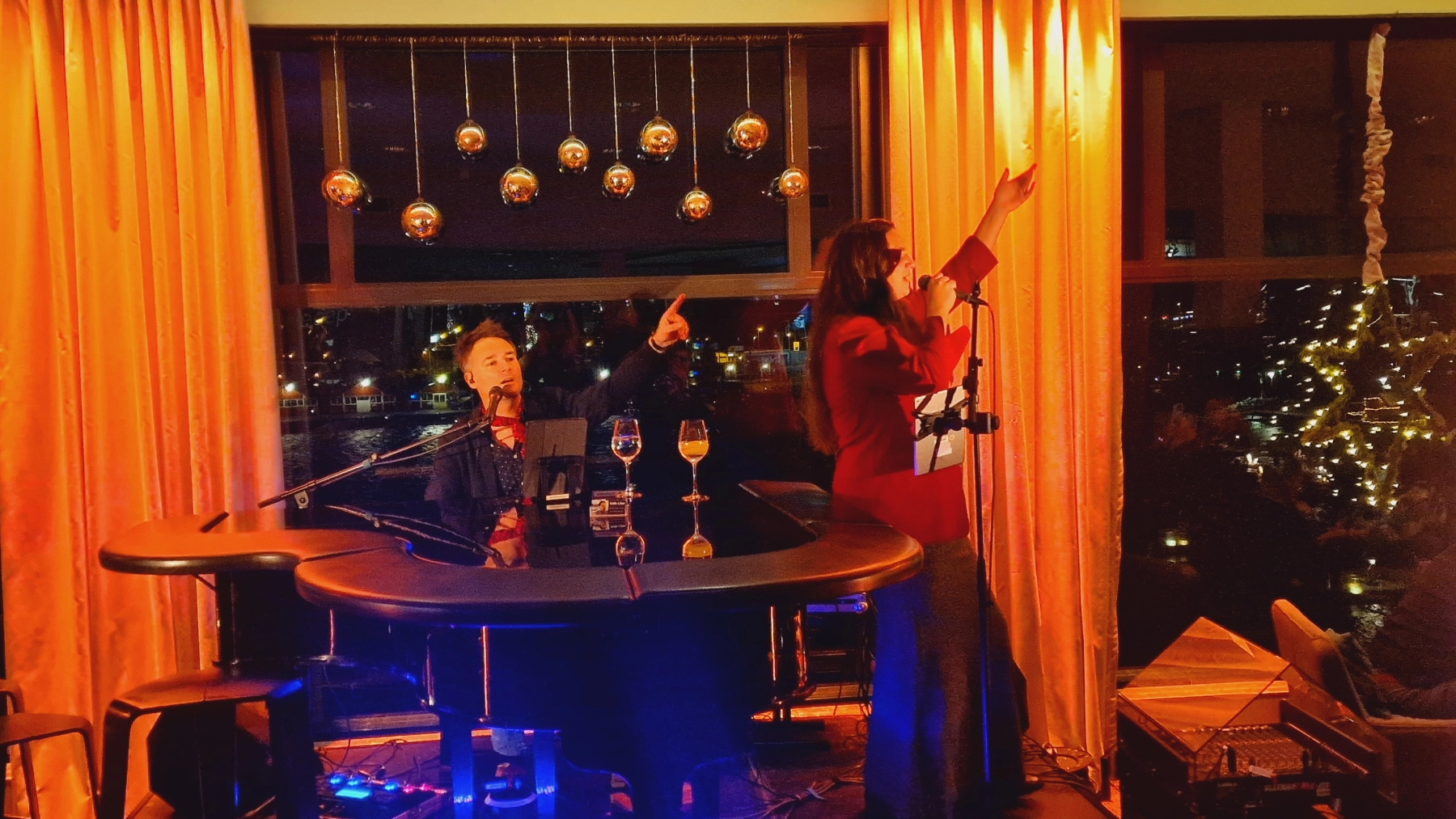 Towe och kalle_Jul.jpg
