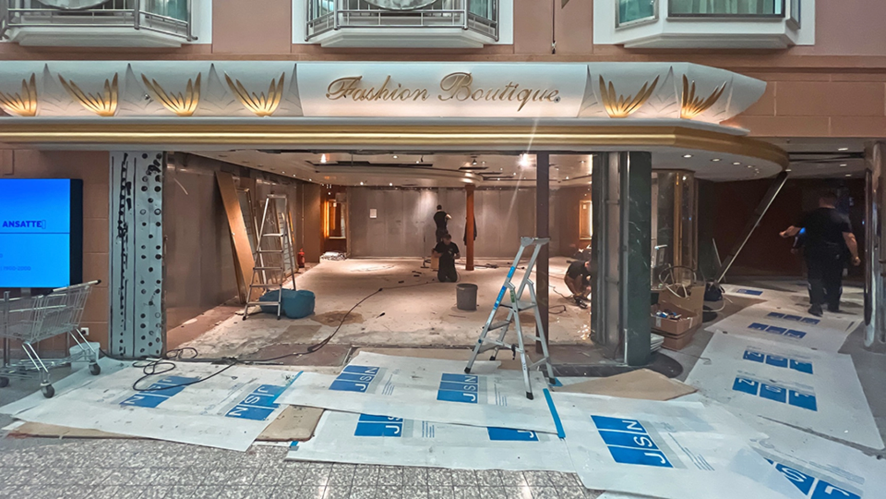Fashion Boutique renovering.jpg