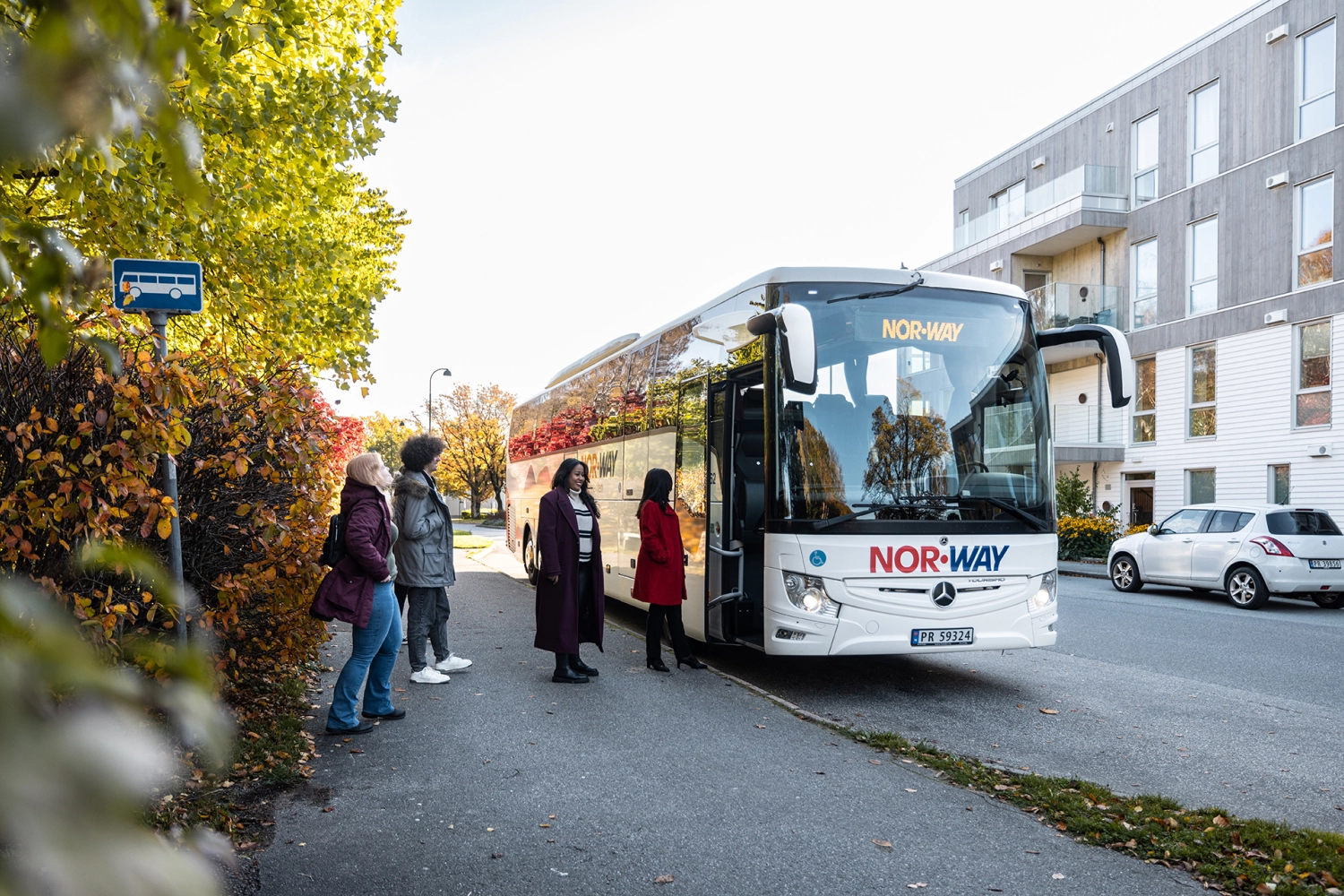 Buss til båt 2.jpg