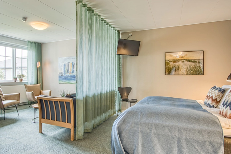 Juniorsuite med dobbeltseng.jpg