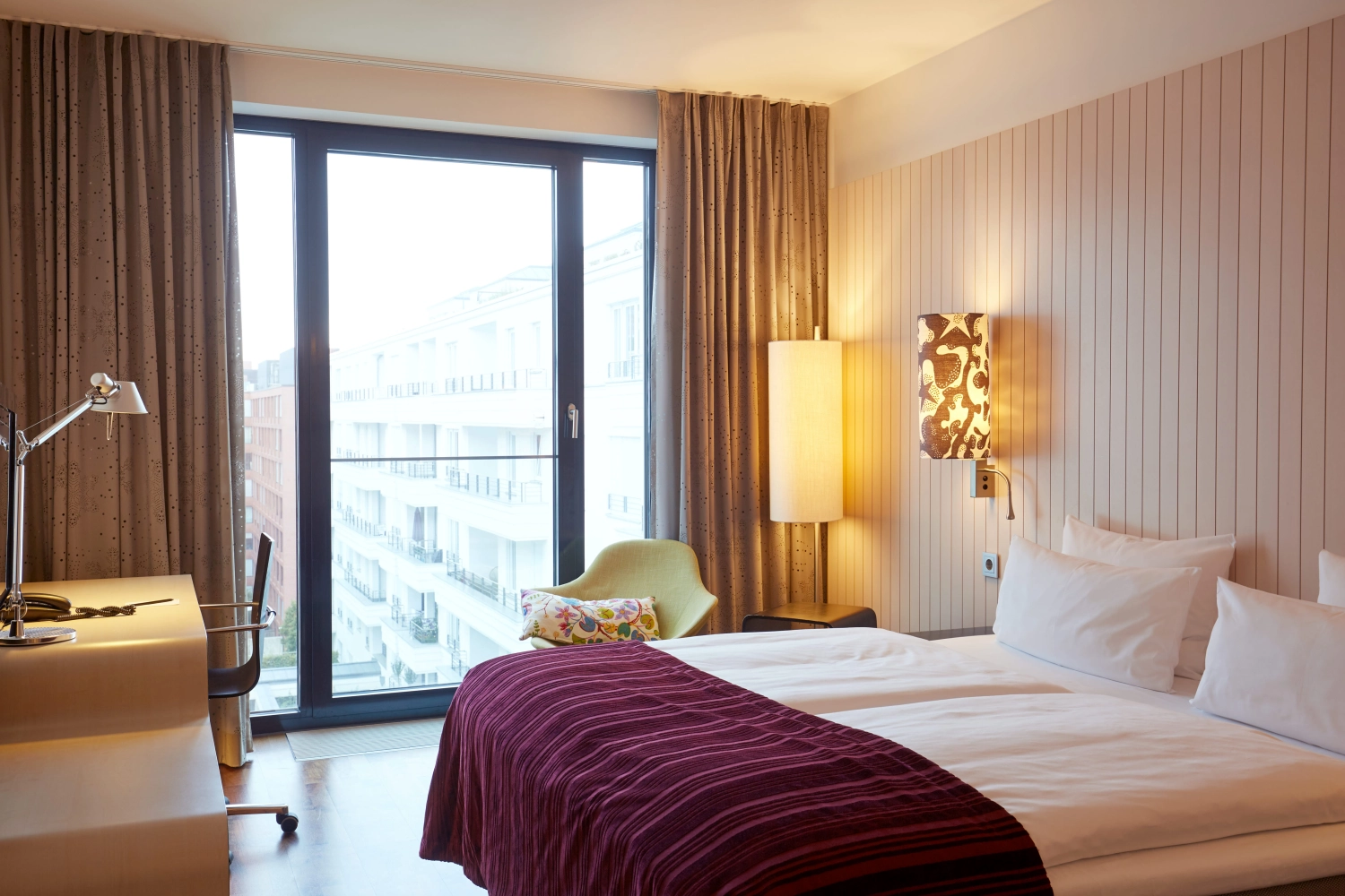 Scandic-Berlin-Potsdamer-Platz-room-standard-doubl (1).jpg