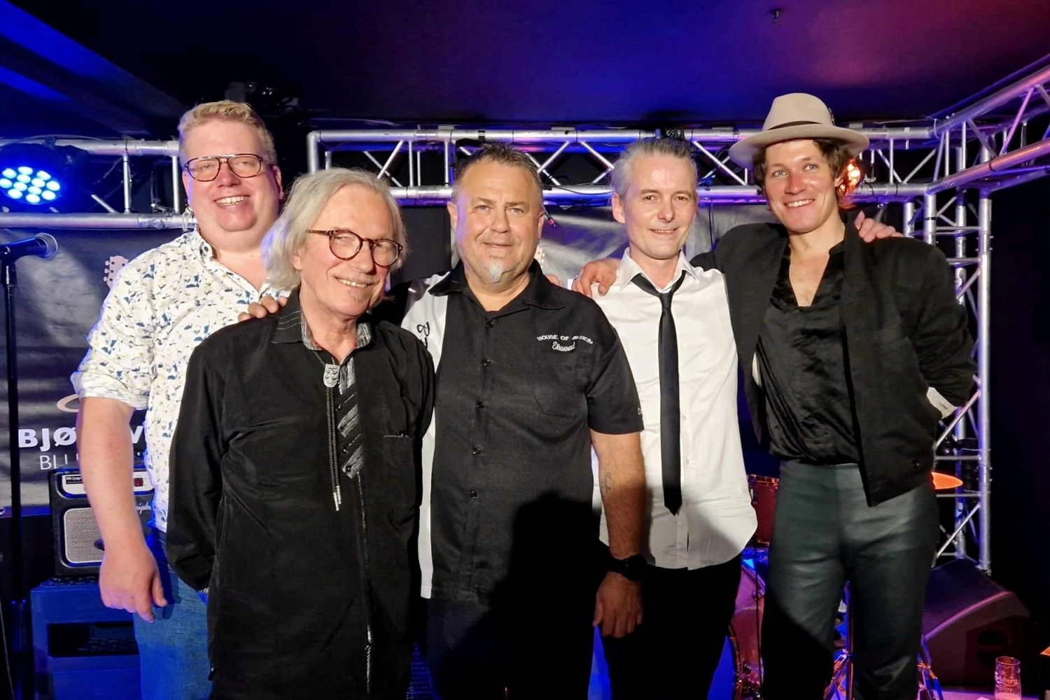 BB Lyngs Blue Band.jpg