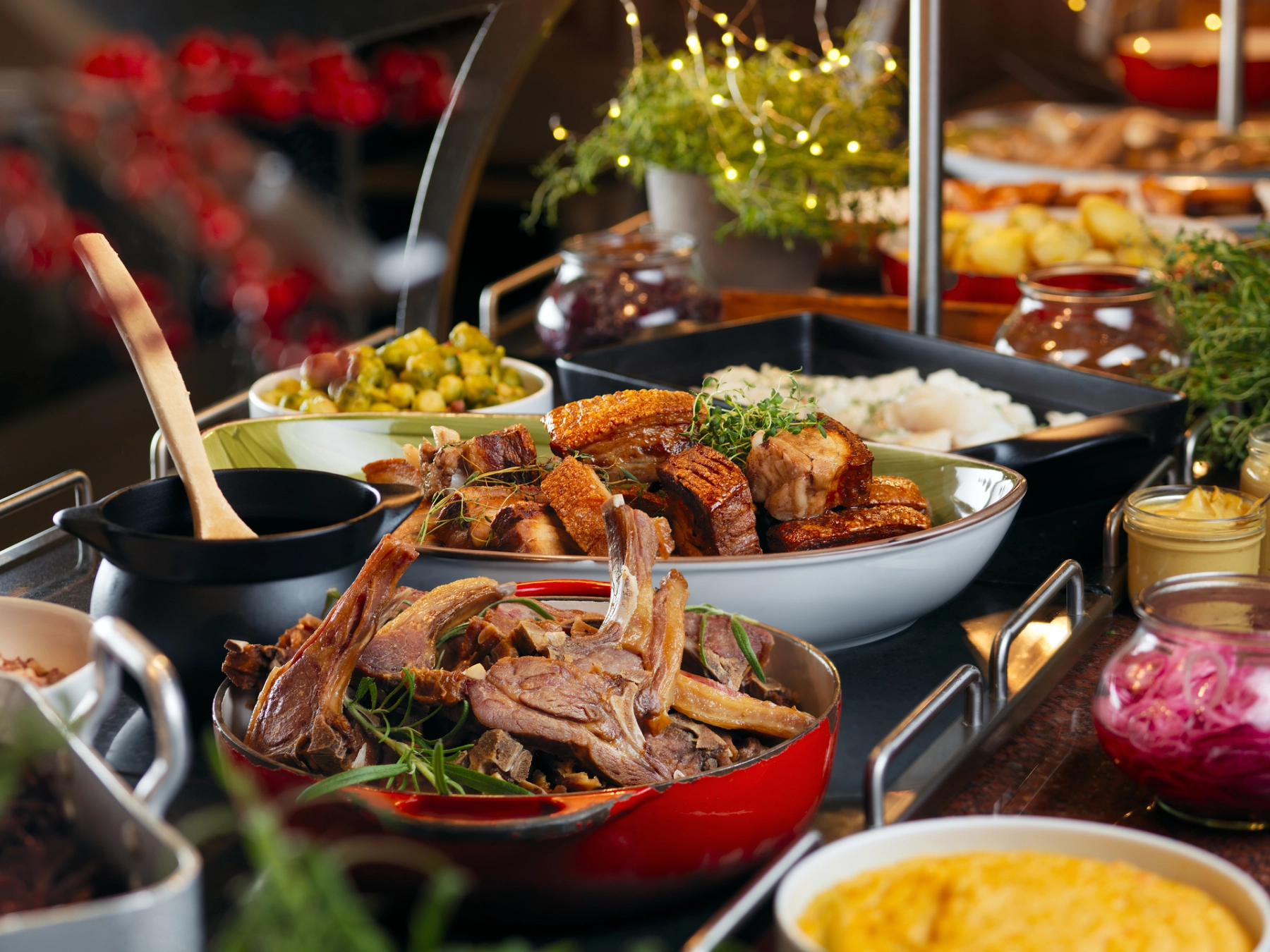 Color Fantasy & Color Magic - Grand Buffet_CLL-25122_Arild Danielsen.jpg