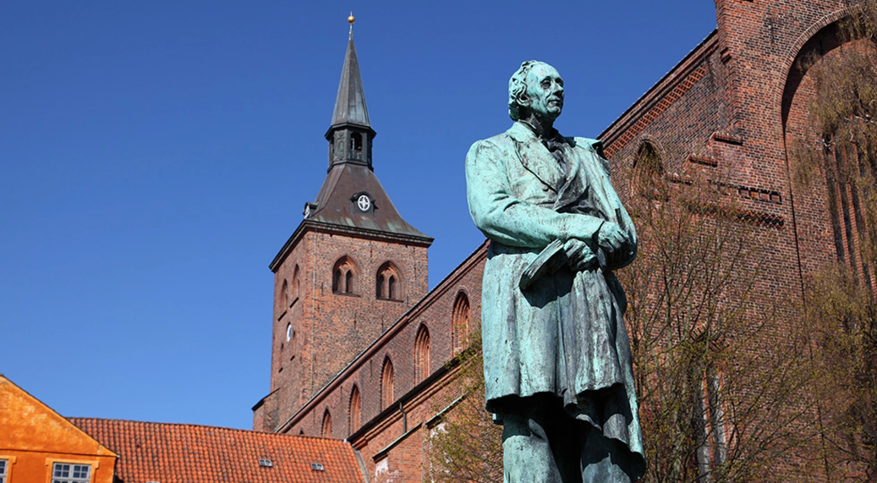 H. C. Andersen statue Foto Pejft.jpg