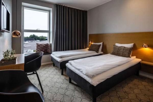 airport hotell standard dobbltrom.jpg