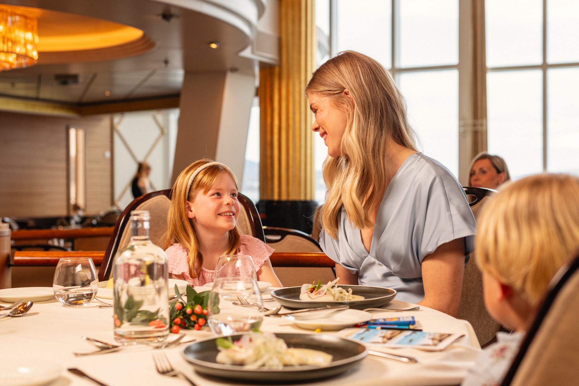 Familie rundt bore i Oceanic &agrave; la Carte