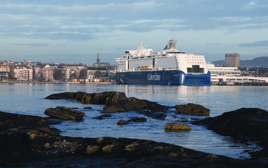 Color Fantasy til kai i Oslo.jpg